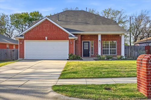 2816 Memorial Dr, Denton, TX, 76210-0317 | Card Image