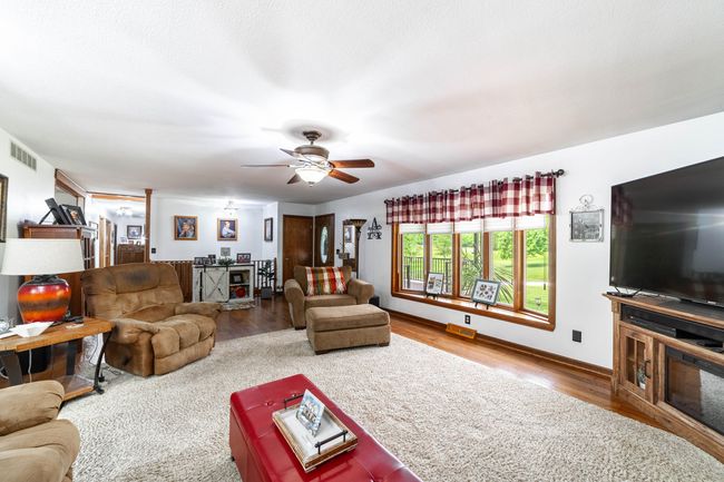 12390 N Highway Yy, House other with 3 bedrooms, 3 bathrooms and null parking in HARRISBURG MO | Image 8