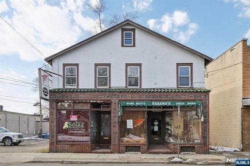 66 N Washington Avenue, Bergenfield, NJ, 07621 | Card Image