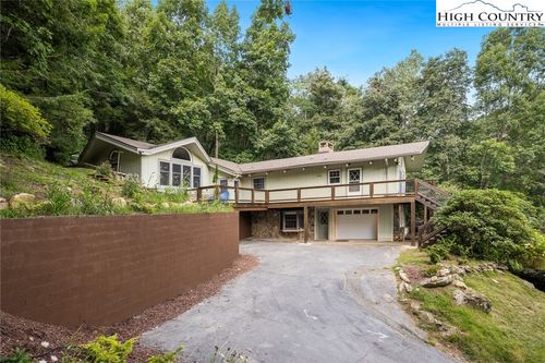 281 Cliffside Ln, Seven Devils, NC, 28604-9178 | Card Image