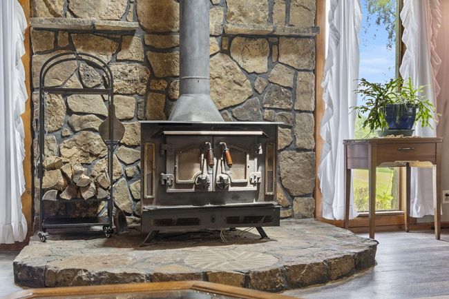 Wood Burning Stove | Image 15
