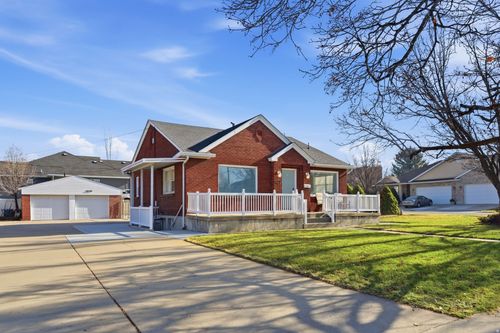 1420 N Main St, Bountiful, UT, 84010-5910 | Card Image