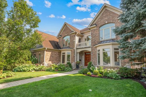 2303 Old Glenview Rd, Wilmette, IL, 60091-3113 | Card Image