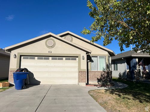 715 Leeds Ct, North Salt Lake, UT, 84054-6070 | Card Image