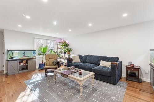 10-10 Eagle Dr, Douglas, MA, 01516-2354 | Card Image