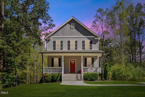 102 Canyon Rd, Clayton, NC, 27520-9614 | Card Image