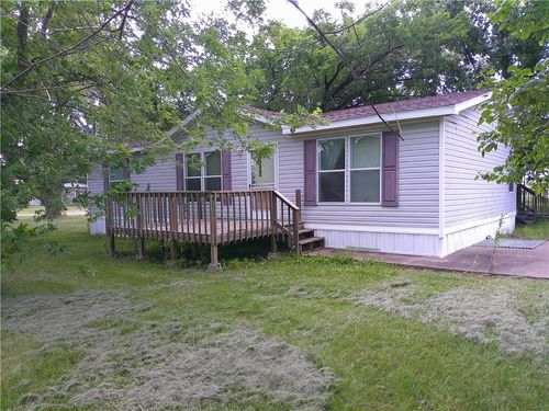 429 Taylor St, Fredonia, KS, 66736-2130 | Card Image