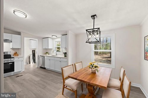 7309 Red Feather Ln, SPOTSYLVANIA, VA, 22551-2766 | Card Image