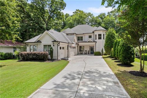 2601 Stoland Dr Ne, Brookhaven, GA, 30319-3653 | Card Image