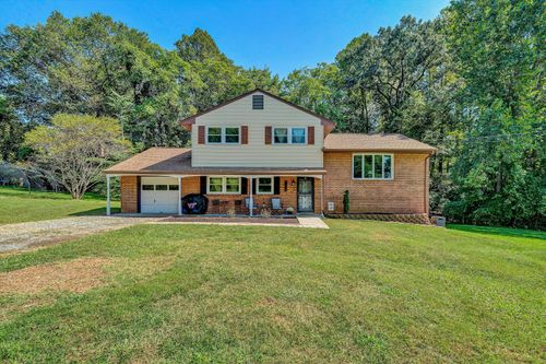 640 Dawnridge Ln, Troutville, VA, 24175-6815 | Card Image