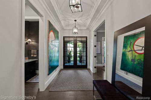 654 Shepardbush St, Birmingham, MI, 48009-5550 | Card Image