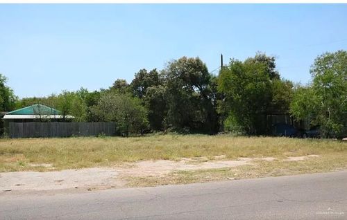 1009 Highland Park Ave, Mission, TX, 78572-4465 | Card Image