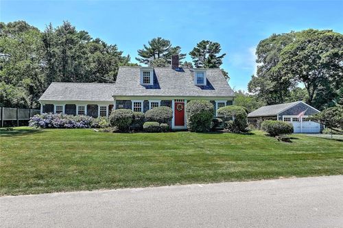 1263 Drift Rd, Westport, MA, 02790-1626 | Card Image