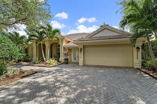 5621 Se Forest Glade Trl, Hobe Sound, FL, 33455-8301 | Card Image