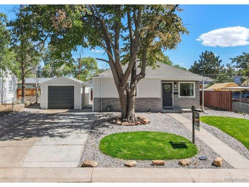 970 Moline St, Aurora, CO, 80010-4158 | Card Image