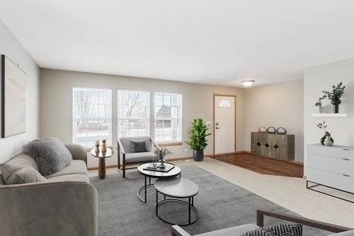 600 Spring Dr, Marengo, IL, 60152-3384 | Card Image