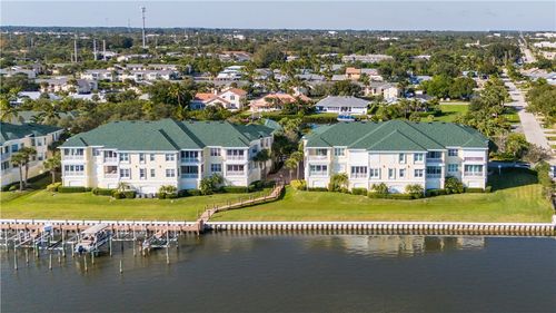 apt-202-1910 Tarpon Ln, Vero Beach, FL, 32960-7218 | Card Image