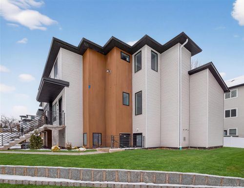 202-13 Elener Ln, Spring Valley, NY, 10977-2522 | Card Image