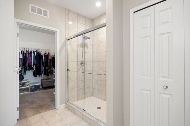 49969 Walter, Condo with 2 bedrooms, 4 bathrooms and null parking in Shelby Township MI | Image 14