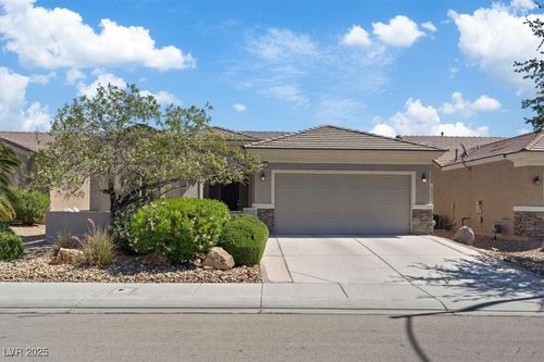 2108 Willow Wren Dr, North Las Vegas, NV, 89084-3721 | Card Image