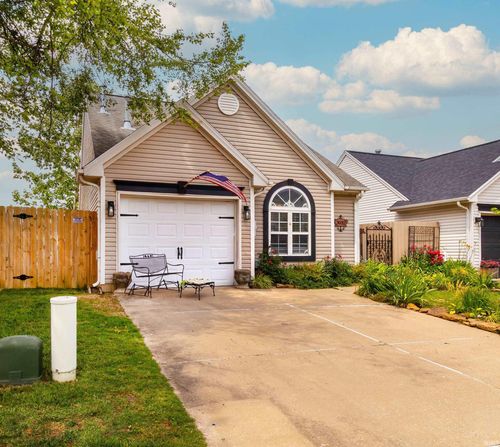 3032 Galleon Dr, Evansville, IN, 47725-8126 | Card Image