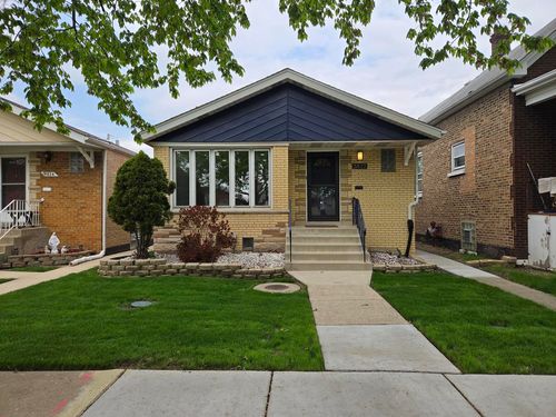 5822 W 64th Place, Chicago, IL, 60638 | Card Image