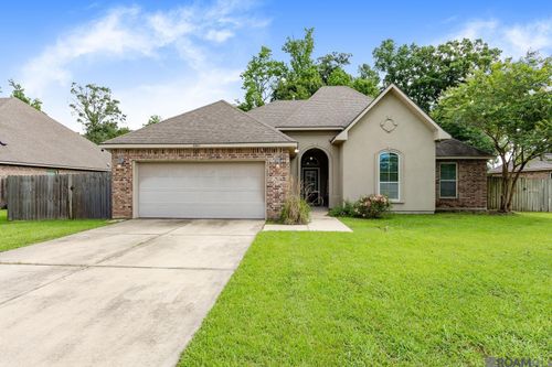 3344 Orleans Quarters Dr, Brusly, LA, 70719-2298 | Card Image