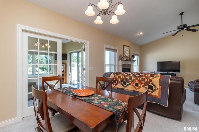 5506 Baraboo Court, Home with 2 bedrooms, 2 bathrooms and null parking in Davenport IA | Image 13