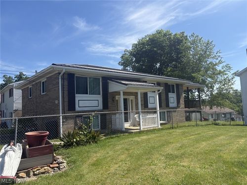 150 Orchard St, Wintersville, OH, 43953-3940 | Card Image