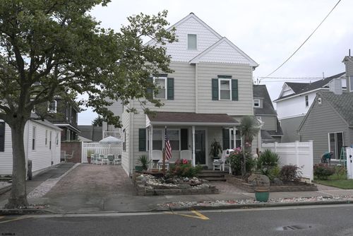 32 N Manor Ave, LONGPORT, NJ, 08403-1349 | Card Image