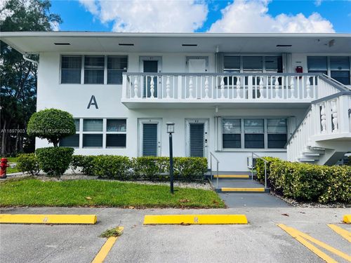 a-2 Windsor A, West Palm Beach, FL, 33417-2401 | Card Image