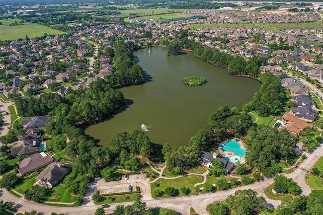 The neighborhood’s family-friendly parks and well-maintained green spaces create a vibrant yet peaceful atmosphere, making Windrose a place where neighbors become friends and every day feels like a retreat. | Image 46