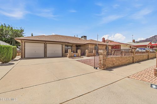 4520 Maj Sprague Avenue, El Paso, TX, 79924 | Card Image