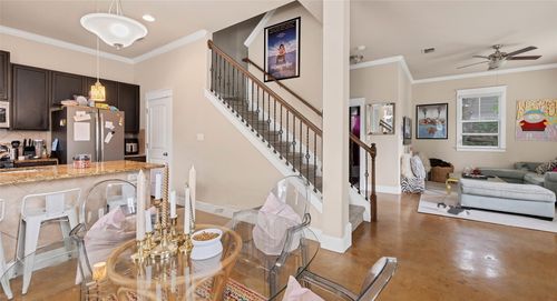 b-507 W North Loop Blvd, Austin, TX, 78751-1917 | Card Image