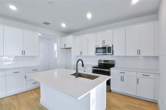 3629 Sublett Loop, House other with 5 bedrooms, 4 bathrooms and null parking in Tavares FL | Image 24