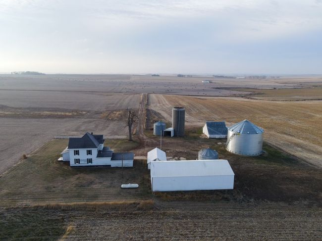 247 560 Th St, Home with 5 bedrooms, 1 bathrooms and null parking in Marcus IA | Image 4
