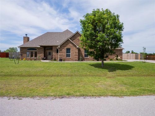 1102 Mount Pinchot, Lawton, OK, 73507-4033 | Card Image