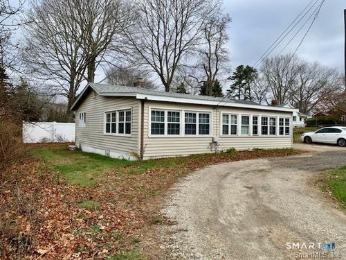6 North Rd, Niantic, CT, 06357-2739 | Card Image