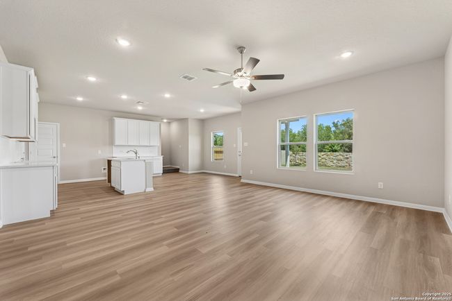 8514 Smithers Ave, House other with 3 bedrooms, 2 bathrooms and null parking in San Antonio TX | Image 7