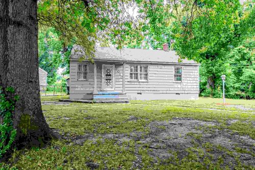 2010 Martin Cir, Memphis, TN, 38106-7114 | Card Image