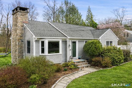 5 Iris Ln, Redding, CT, 06896-2112 | Card Image