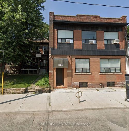 3-1434 Queen St E, Toronto, ON, M4L1E1 | Card Image