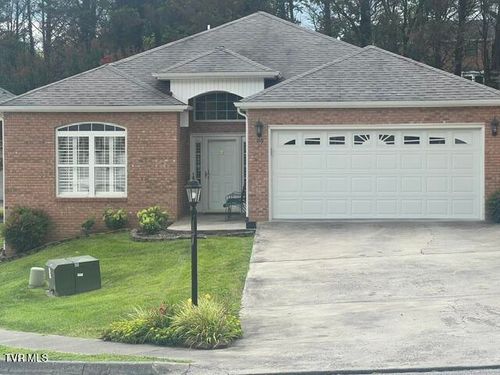 149 Apple Lake Dr, Bluff City, TN, 37618-1193 | Card Image