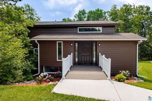 29 N Ridge Rd, Esko, MN, 55733-9505 | Card Image