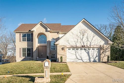 728 Grand View Ridge Ct, Eureka, MO, 63025-3719 | Card Image