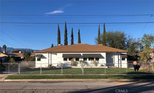 16748 Athol, Fontana, CA, 92335 | Card Image