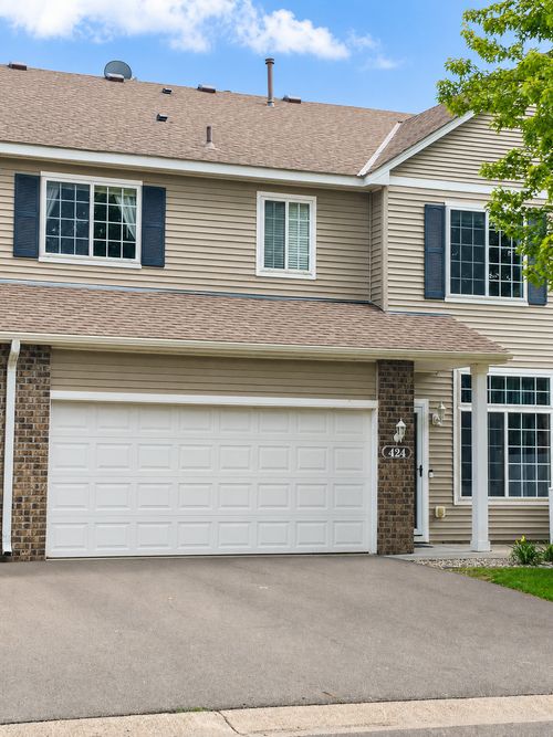 606-424 Frederick Cir, Hastings, MN, 55033-2635 | Card Image