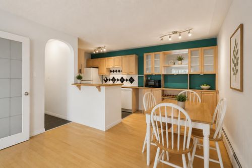 301-638 Meredith Rd Ne, Calgary, AB, T2E5A8 | Card Image