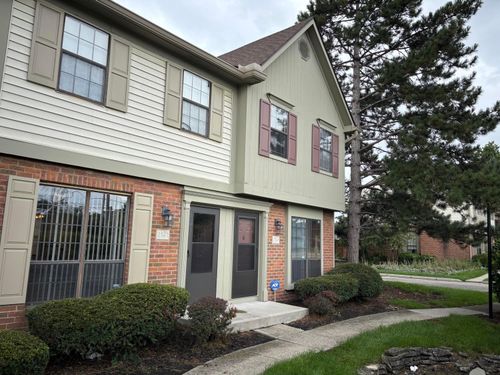 2367 Brandy Oaks Ln, Columbus, OH, 43220 | Card Image