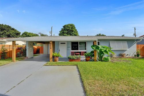 4640 Ne 3rd Ter, Oakland Park, FL, 33334 | Card Image